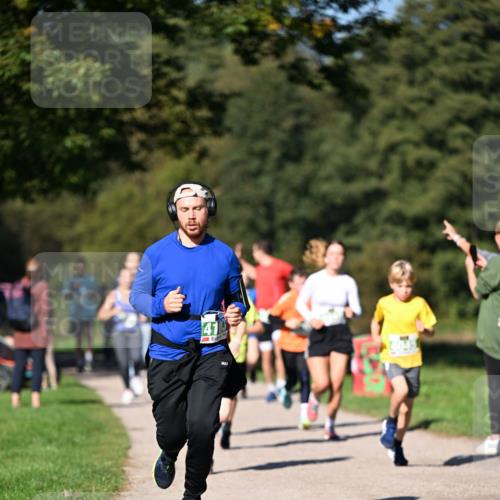 22.09.2024 - 32. Volkslauf durch das schöne Alstertal Dr. Thomas Lammeyer http://msf.ph/oto/7109228 22.09.2024 10:40:40 Laufen 41 meine-sportfotos.de