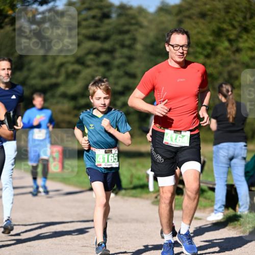 22.09.2024 - 32. Volkslauf durch das schöne Alstertal Dr. Thomas Lammeyer http://msf.ph/oto/7109257 22.09.2024 10:40:48 Laufen 4165, 4164 meine-sportfotos.de