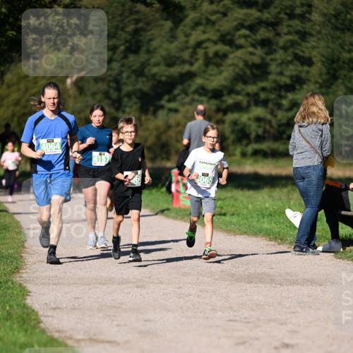 22.09.2024 - 32. Volkslauf durch das schöne Alstertal Dr. Thomas Lammeyer http://msf.ph/oto/7109300 22.09.2024 10:40:57 Laufen 4064, 4157, 1065 meine-sportfotos.de