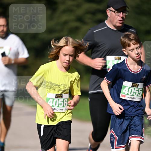 22.09.2024 - 32. Volkslauf durch das schöne Alstertal Dr. Thomas Lammeyer http://msf.ph/oto/7109345 22.09.2024 10:41:13 Laufen 4055, 4056 meine-sportfotos.de