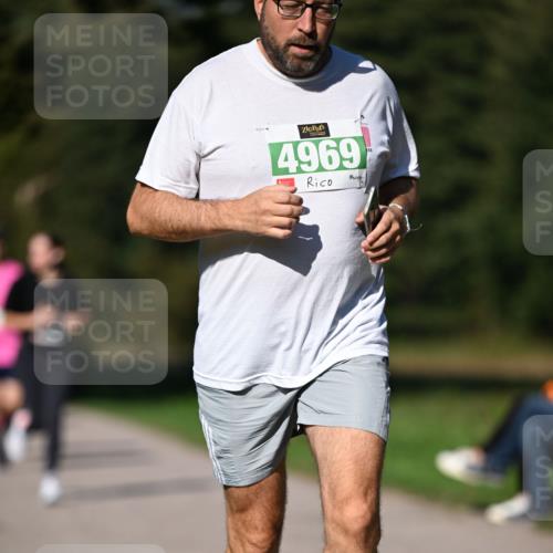 22.09.2024 - 32. Volkslauf durch das schöne Alstertal Dr. Thomas Lammeyer http://msf.ph/oto/7109351 22.09.2024 10:41:15 Laufen 4969 meine-sportfotos.de