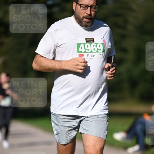 22.09.2024 - 32. Volkslauf durch das schöne Alstertal Dr. Thomas Lammeyer http://msf.ph/oto/7109352 22.09.2024 10:41:15 Laufen 4969 meine-sportfotos.de