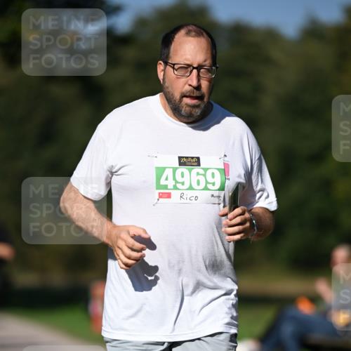 22.09.2024 - 32. Volkslauf durch das schöne Alstertal Dr. Thomas Lammeyer http://msf.ph/oto/7109353 22.09.2024 10:41:15 Laufen 4969 meine-sportfotos.de