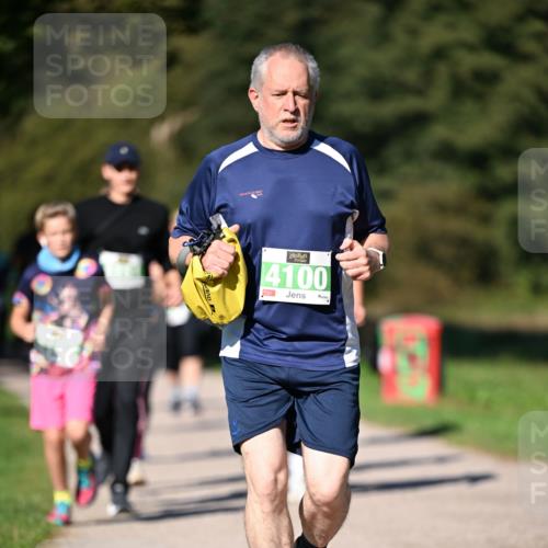 22.09.2024 - 32. Volkslauf durch das schöne Alstertal Dr. Thomas Lammeyer http://msf.ph/oto/7109439 22.09.2024 10:41:34 Laufen 4100 meine-sportfotos.de
