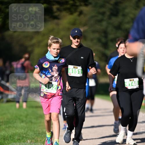 22.09.2024 - 32. Volkslauf durch das schöne Alstertal Dr. Thomas Lammeyer http://msf.ph/oto/7109448 22.09.2024 10:41:35 Laufen 4152, 4151, 4148 meine-sportfotos.de