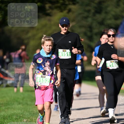 22.09.2024 - 32. Volkslauf durch das schöne Alstertal Dr. Thomas Lammeyer http://msf.ph/oto/7109449 22.09.2024 10:41:35 Laufen 4152, 4151, 4148 meine-sportfotos.de