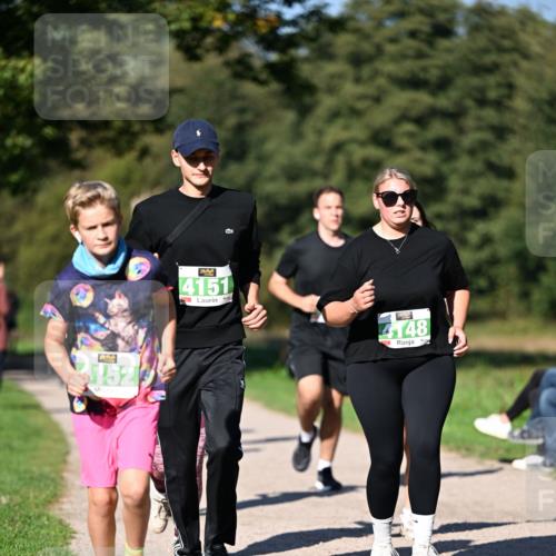 22.09.2024 - 32. Volkslauf durch das schöne Alstertal Dr. Thomas Lammeyer http://msf.ph/oto/7109460 22.09.2024 10:41:37 Laufen 152, 4151, 4148 meine-sportfotos.de
