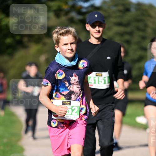 22.09.2024 - 32. Volkslauf durch das schöne Alstertal Dr. Thomas Lammeyer http://msf.ph/oto/7109469 22.09.2024 10:41:39 Laufen 52, 4151 meine-sportfotos.de