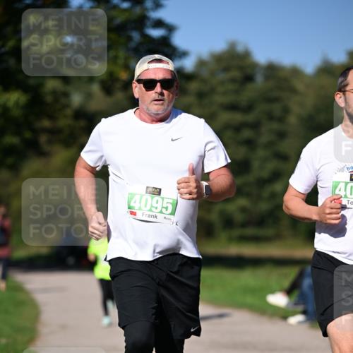 22.09.2024 - 32. Volkslauf durch das schöne Alstertal Dr. Thomas Lammeyer http://msf.ph/oto/7109641 22.09.2024 10:42:26 Laufen 4095, 40 meine-sportfotos.de