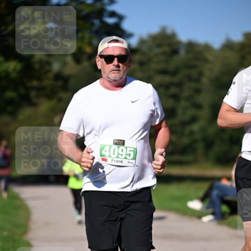 22.09.2024 - 32. Volkslauf durch das schöne Alstertal Dr. Thomas Lammeyer http://msf.ph/oto/7109643 22.09.2024 10:42:26 Laufen 4095 meine-sportfotos.de