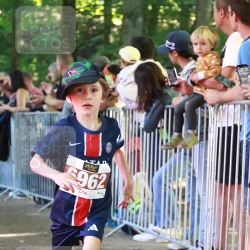22.09.2024 - 32. Volkslauf durch das schöne Alstertal H.Heesch http://msf.ph/oto/7109872 22.09.2024 10:43:28 Ziel  meine-sportfotos.de