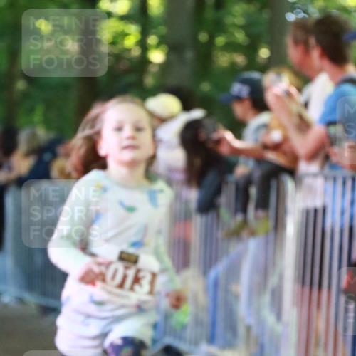 22.09.2024 - 32. Volkslauf durch das schöne Alstertal H.Heesch http://msf.ph/oto/7109889 22.09.2024 10:43:30 Ziel  meine-sportfotos.de