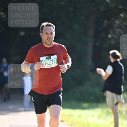 22.09.2024 - 32. Volkslauf durch das schöne Alstertal Dr. Thomas Lammeyer http://msf.ph/oto/7109975 22.09.2024 10:48:49 Laufen 4968 meine-sportfotos.de