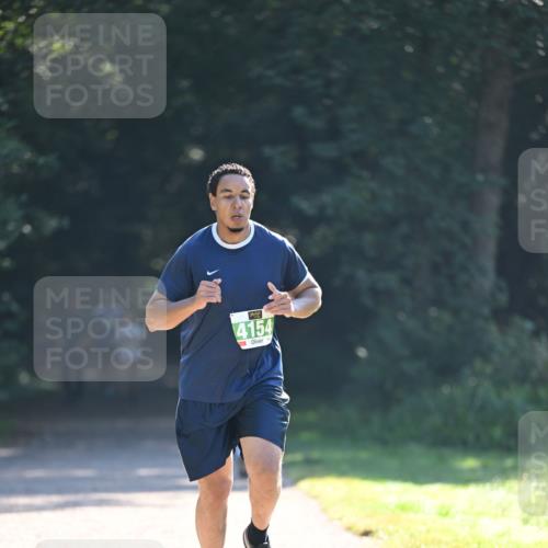 22.09.2024 - 32. Volkslauf durch das schöne Alstertal Dr. Thomas Lammeyer http://msf.ph/oto/7109995 22.09.2024 10:48:56 Laufen 4154 meine-sportfotos.de