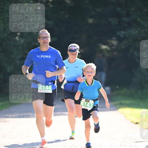22.09.2024 - 32. Volkslauf durch das schöne Alstertal Dr. Thomas Lammeyer http://msf.ph/oto/7110390 22.09.2024 10:50:51 Laufen 4144, 4143 meine-sportfotos.de