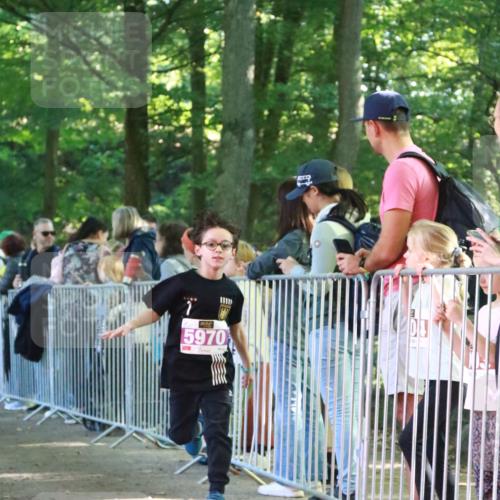 22.09.2024 - 32. Volkslauf durch das schöne Alstertal H.Heesch http://msf.ph/oto/7110460 22.09.2024 10:46:34 Ziel 5006, 5014, 5968, 5970 meine-sportfotos.de