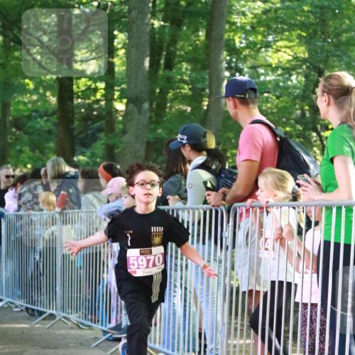 22.09.2024 - 32. Volkslauf durch das schöne Alstertal H.Heesch http://msf.ph/oto/7110467 22.09.2024 10:46:35 Ziel 5006, 5014, 5970 meine-sportfotos.de