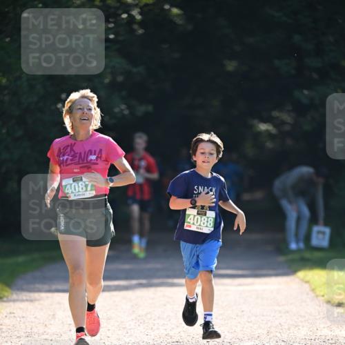 22.09.2024 - 32. Volkslauf durch das schöne Alstertal Dr. Thomas Lammeyer http://msf.ph/oto/7110574 22.09.2024 10:51:12 Laufen 42, 4087, 4088 meine-sportfotos.de