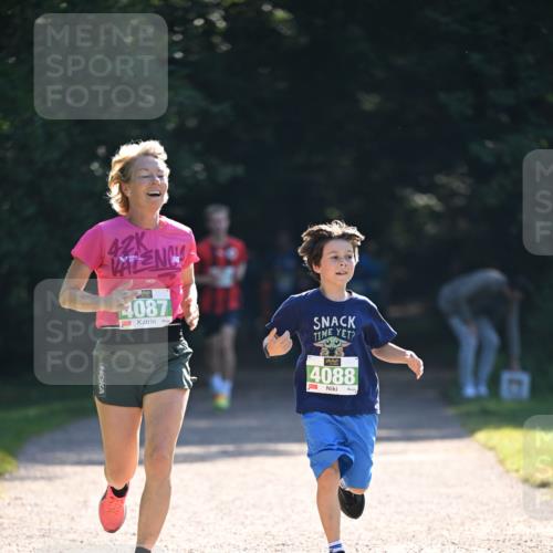 22.09.2024 - 32. Volkslauf durch das schöne Alstertal Dr. Thomas Lammeyer http://msf.ph/oto/7110582 22.09.2024 10:51:13 Laufen 42, 4087, 4088 meine-sportfotos.de