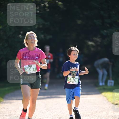 22.09.2024 - 32. Volkslauf durch das schöne Alstertal Dr. Thomas Lammeyer http://msf.ph/oto/7110584 22.09.2024 10:51:13 Laufen 42, 4087, 4088 meine-sportfotos.de
