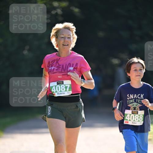 22.09.2024 - 32. Volkslauf durch das schöne Alstertal Dr. Thomas Lammeyer http://msf.ph/oto/7110608 22.09.2024 10:51:14 Laufen 4087, 4088 meine-sportfotos.de