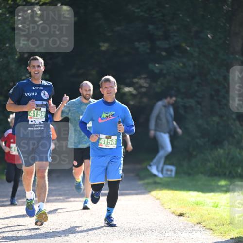 22.09.2024 - 32. Volkslauf durch das schöne Alstertal Dr. Thomas Lammeyer http://msf.ph/oto/7110688 22.09.2024 10:51:24 Laufen 4159, 4158 meine-sportfotos.de