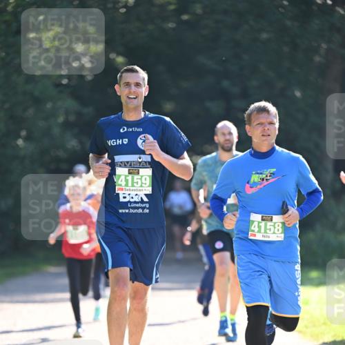 22.09.2024 - 32. Volkslauf durch das schöne Alstertal Dr. Thomas Lammeyer http://msf.ph/oto/7110723 22.09.2024 10:51:27 Laufen 4159, 4158 meine-sportfotos.de