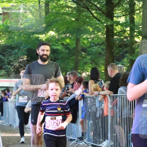 22.09.2024 - 32. Volkslauf durch das schöne Alstertal H.Heesch http://msf.ph/oto/7110862 22.09.2024 10:48:34 Ziel 5008, 5009, 5020, 5028, 5036, 5969, 5971, 5977 meine-sportfotos.de