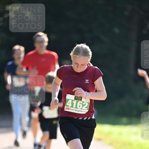22.09.2024 - 32. Volkslauf durch das schöne Alstertal Dr. Thomas Lammeyer http://msf.ph/oto/7110967 22.09.2024 10:51:53 Laufen 4162 meine-sportfotos.de