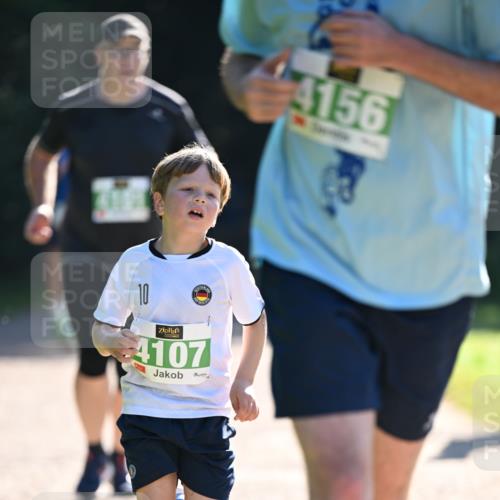 22.09.2024 - 32. Volkslauf durch das schöne Alstertal Dr. Thomas Lammeyer http://msf.ph/oto/7111144 22.09.2024 10:52:26 Laufen 4107, 4156 meine-sportfotos.de