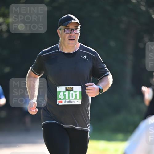 22.09.2024 - 32. Volkslauf durch das schöne Alstertal Dr. Thomas Lammeyer http://msf.ph/oto/7111161 22.09.2024 10:52:28 Laufen 4101 meine-sportfotos.de