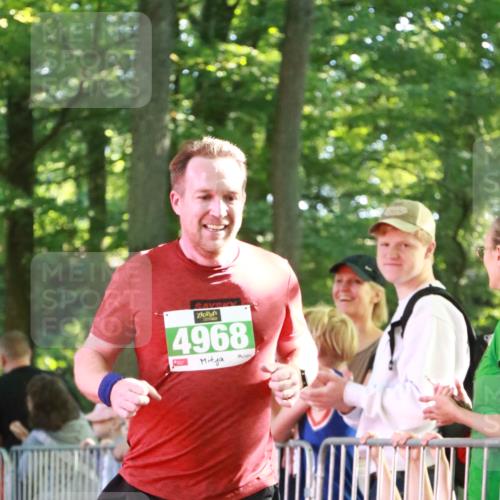 22.09.2024 - 32. Volkslauf durch das schöne Alstertal H.Heesch http://msf.ph/oto/7111328 22.09.2024 10:51:58 Ziel 4968 meine-sportfotos.de
