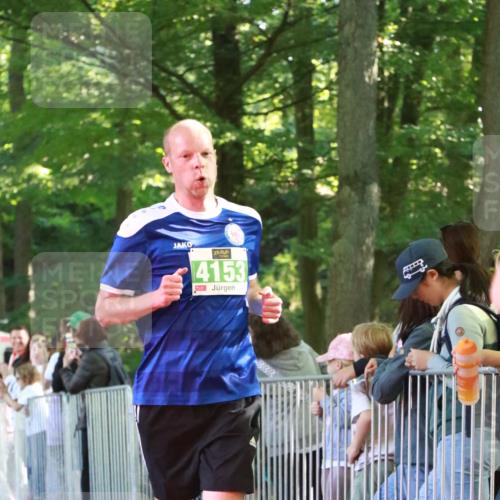 22.09.2024 - 32. Volkslauf durch das schöne Alstertal H.Heesch http://msf.ph/oto/7111384 22.09.2024 10:52:47 Ziel 4001, 4098, 4153 meine-sportfotos.de