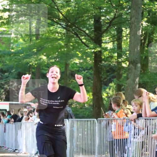 22.09.2024 - 32. Volkslauf durch das schöne Alstertal H.Heesch http://msf.ph/oto/7111539 22.09.2024 10:53:37 Ziel 4002, 4023, 4079, 4954 meine-sportfotos.de