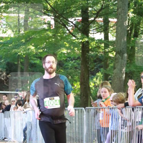 22.09.2024 - 32. Volkslauf durch das schöne Alstertal H.Heesch http://msf.ph/oto/7111572 22.09.2024 10:53:45 Ziel 4004, 4954 meine-sportfotos.de