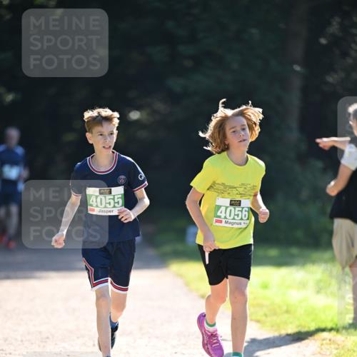 22.09.2024 - 32. Volkslauf durch das schöne Alstertal Dr. Thomas Lammeyer http://msf.ph/oto/7111646 22.09.2024 10:53:32 Laufen 4055, 4056 meine-sportfotos.de
