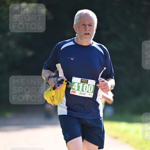 22.09.2024 - 32. Volkslauf durch das schöne Alstertal Dr. Thomas Lammeyer http://msf.ph/oto/7111726 22.09.2024 10:53:43 Laufen 4100 meine-sportfotos.de