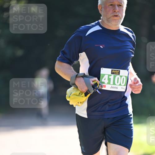 22.09.2024 - 32. Volkslauf durch das schöne Alstertal Dr. Thomas Lammeyer http://msf.ph/oto/7111736 22.09.2024 10:53:43 Laufen 4100 meine-sportfotos.de