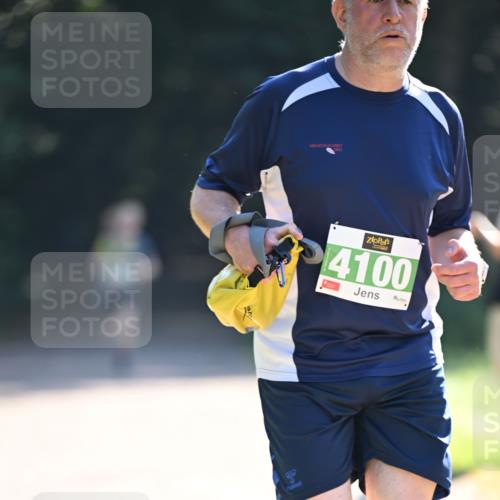 22.09.2024 - 32. Volkslauf durch das schöne Alstertal Dr. Thomas Lammeyer http://msf.ph/oto/7111740 22.09.2024 10:53:43 Laufen 4100, 1 meine-sportfotos.de