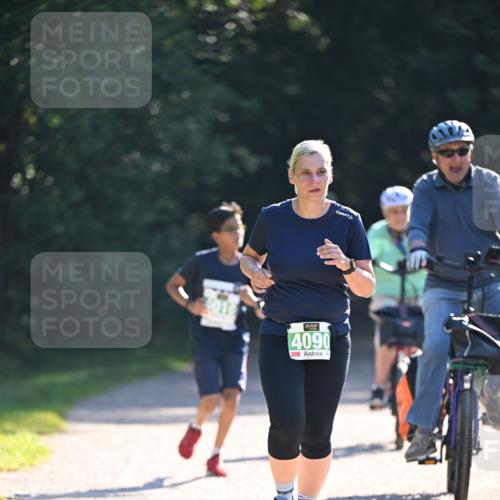 22.09.2024 - 32. Volkslauf durch das schöne Alstertal Dr. Thomas Lammeyer http://msf.ph/oto/7112118 22.09.2024 10:54:37 Laufen 4090 meine-sportfotos.de
