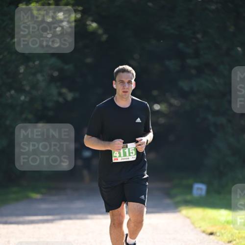 22.09.2024 - 32. Volkslauf durch das schöne Alstertal Dr. Thomas Lammeyer http://msf.ph/oto/7112201 22.09.2024 10:54:45 Laufen 4115 meine-sportfotos.de