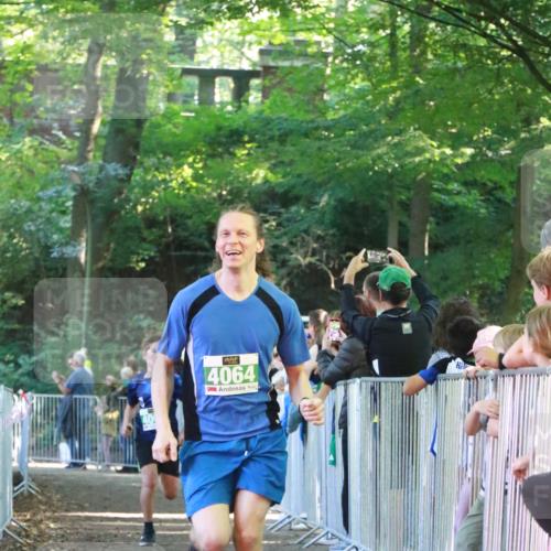 22.09.2024 - 32. Volkslauf durch das schöne Alstertal H.Heesch http://msf.ph/oto/7112249 22.09.2024 10:56:34 Ziel 4008, 4064, 4065, 4960 meine-sportfotos.de