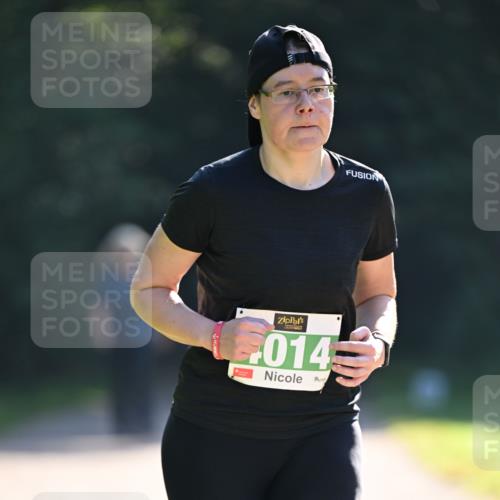 22.09.2024 - 32. Volkslauf durch das schöne Alstertal Dr. Thomas Lammeyer http://msf.ph/oto/7112306 22.09.2024 10:55:09 Laufen 014 meine-sportfotos.de