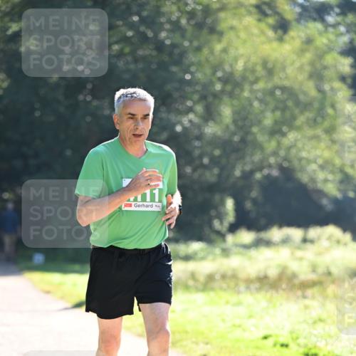 22.09.2024 - 32. Volkslauf durch das schöne Alstertal Dr. Thomas Lammeyer http://msf.ph/oto/7112479 22.09.2024 10:55:46 Laufen 11 meine-sportfotos.de
