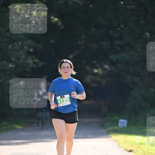 22.09.2024 - 32. Volkslauf durch das schöne Alstertal Dr. Thomas Lammeyer http://msf.ph/oto/7112567 22.09.2024 10:55:57 Laufen 4125 meine-sportfotos.de