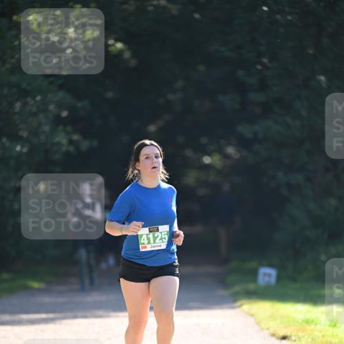 22.09.2024 - 32. Volkslauf durch das schöne Alstertal Dr. Thomas Lammeyer http://msf.ph/oto/7112573 22.09.2024 10:55:57 Laufen 4125 meine-sportfotos.de