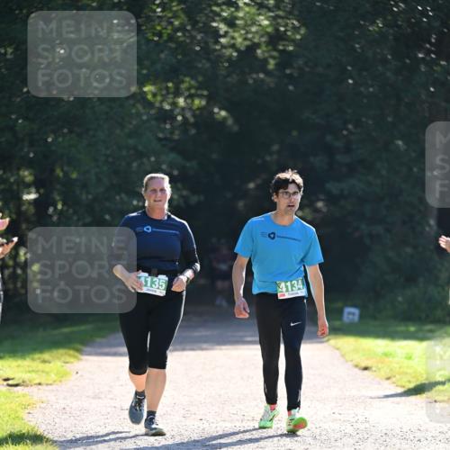 22.09.2024 - 32. Volkslauf durch das schöne Alstertal Dr. Thomas Lammeyer http://msf.ph/oto/7112692 22.09.2024 10:56:21 Laufen 4135, 4134 meine-sportfotos.de