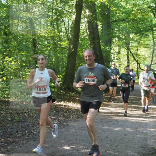 22.09.2024 - 32. Volkslauf durch das schöne Alstertal Miley Keyser http://msf.ph/oto/7136779 22.09.2024 10:25:51 Laufen 1049, 1656, 1057, 1629 meine-sportfotos.de