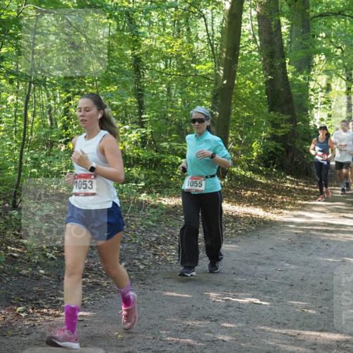 22.09.2024 - 32. Volkslauf durch das schöne Alstertal Miley Keyser http://msf.ph/oto/7136952 22.09.2024 10:24:24 Laufen 1055, 1053, 1707, 1624 meine-sportfotos.de