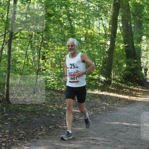 22.09.2024 - 32. Volkslauf durch das schöne Alstertal Miley Keyser http://msf.ph/oto/7137413 22.09.2024 10:20:52 Laufen 25, 1601, 1010 meine-sportfotos.de